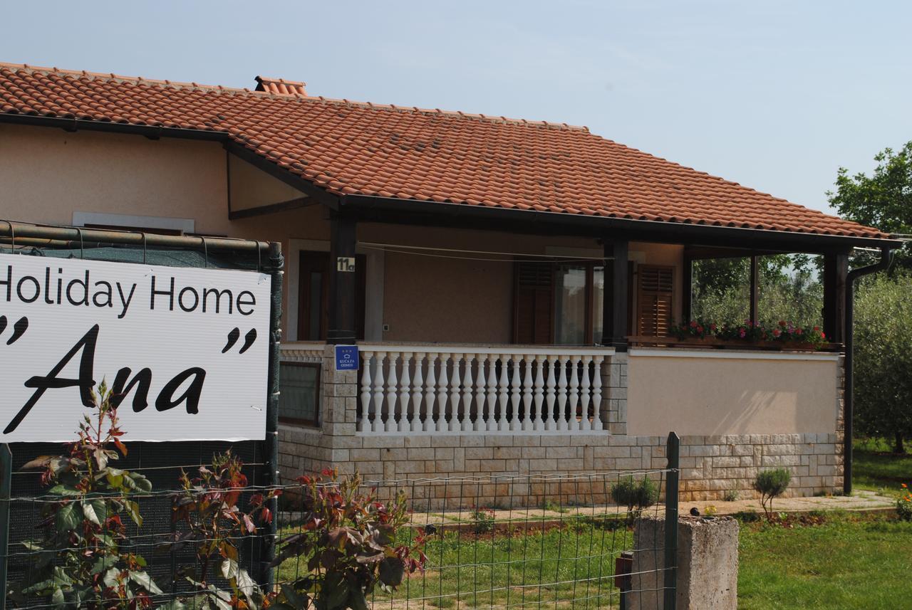 Holiday Home Ana Pula Extérieur photo